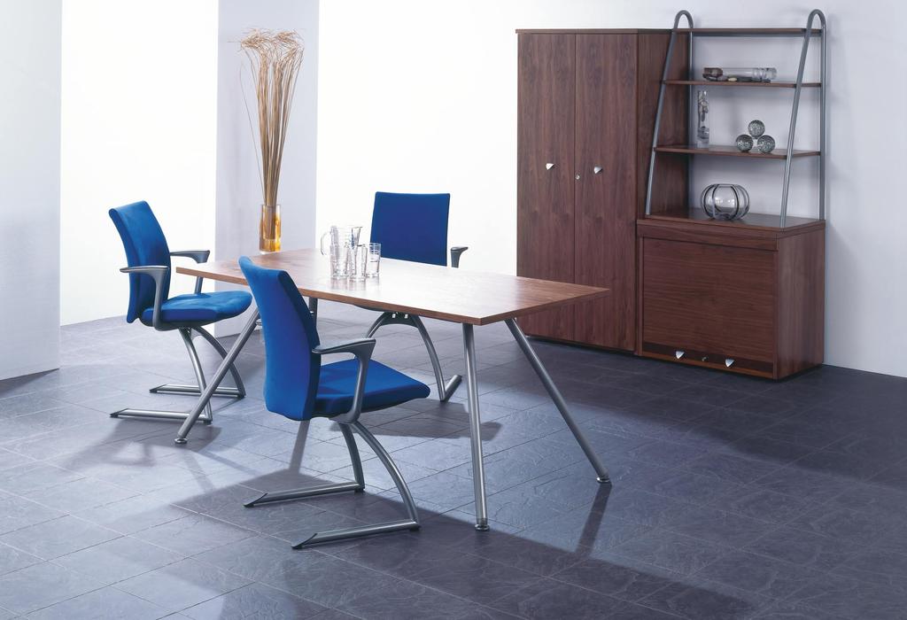 Brevis Desking Brevis is contemporary, innovative, flexible and exceptionally easy to assemble and reconfigure.