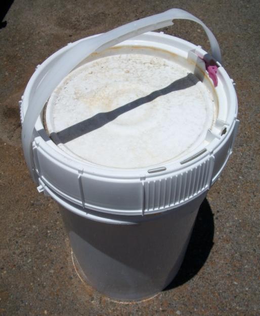 55 g, 8ft,4ft Plastic buckets Used for: