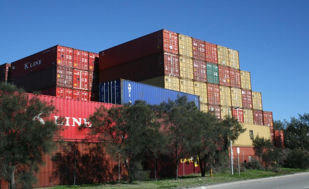 Further Information: WA Port Operations Task Force Fremantle Ports Sophie Gillespie - Executive Officer Michael Pal - Principal Logistics Analyst Tel: (08) 9430 3579 Tel: