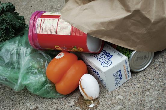A lot of this waste is product with 33 percent of wasted food made up of fruits and vegetables. 1 The NRDC says waste totals $218 billion per year that s 1.3% of the US GDP!