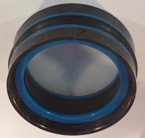 low friction were high pressure is present. In the presence of harsh working conditions this sealing element is also available in special material able to withstand high temperatures.