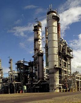 Enerkem refinery Bolt on O&G infrastructure Biomass Coal/petcoke Tire Derived Fuel (TDF)