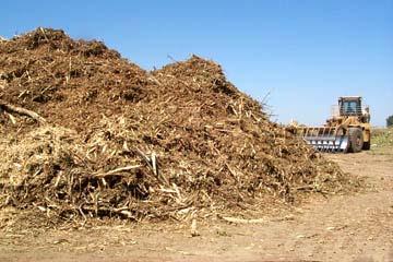 Cellulosic Ethanol - Typical Process Outline Lignocellulosic Biomass STEP 1 Pre-Treatment