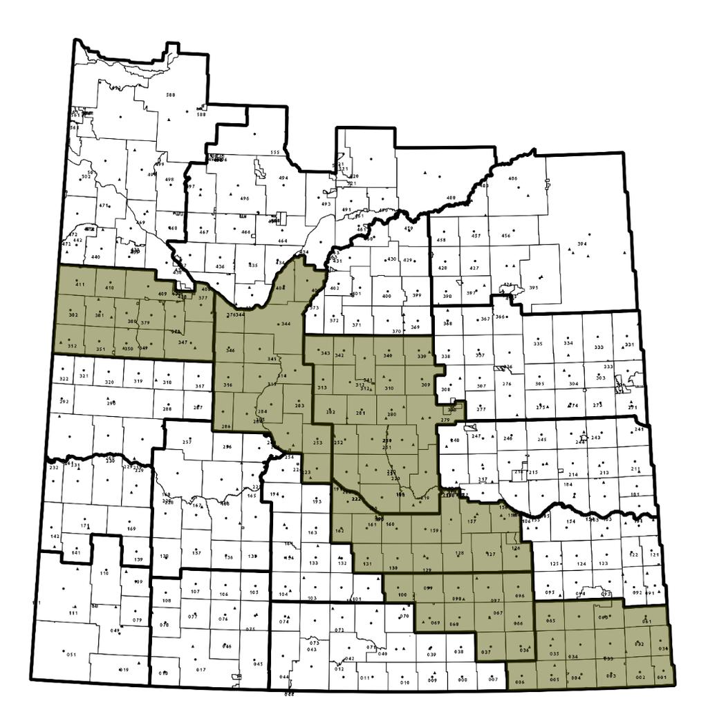 Figure 1: Rural municipalities, crop districts, weather stations and soil zones in Saskatchewan N Black dots show the centroid of each rural municipality and black triangle show the position of