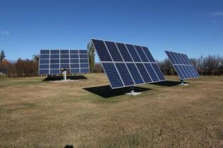 Installed Solar Generation 5 kw Fixed Actuals vs.