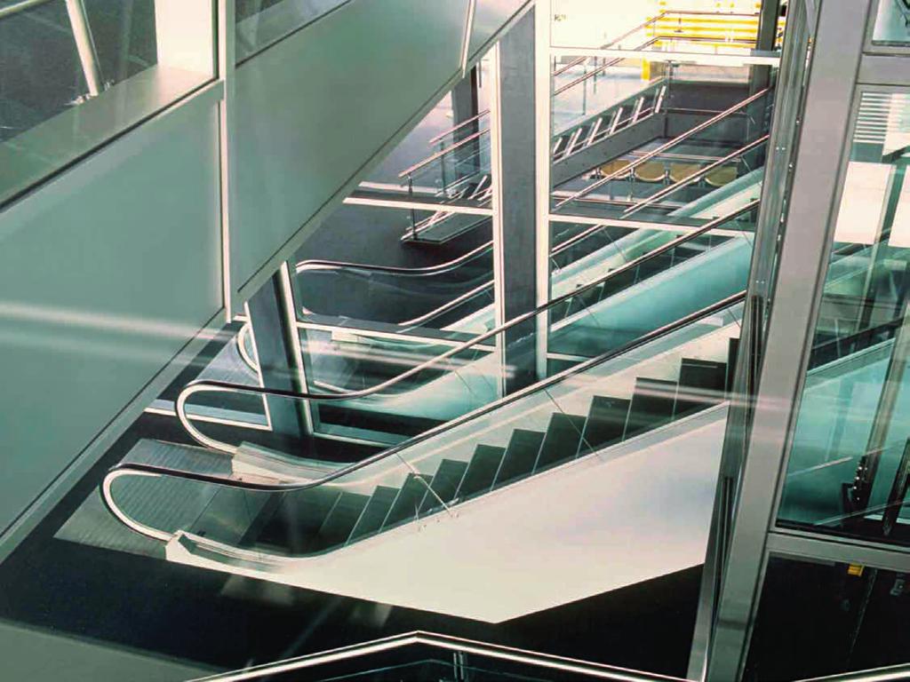 KONE ESCALATOR SOLUTIONS FOR AIRPORTS Recommended escalator and autowalk solutions for airports KONE TravelMaster 110 escalator is an efficient people flow solution suitable for both landside and