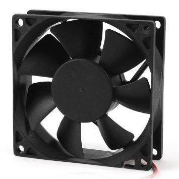 BLUE & BLACK STEEL CHIPS Two fans are used for