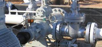 Crude transfer L BOOSTER PUMP L AND L Different types of oil can be boosted up to high differential pressures with our Leistritz twin screw or triple screw pumps.