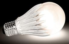 Comparing light bulbs LEDs use