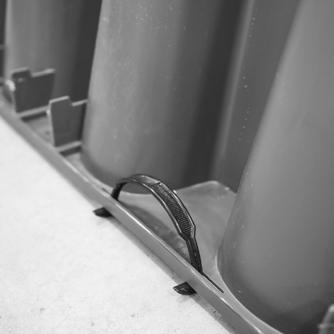Details that make the difference 4 integrated handles streamline the installation onsite Two
