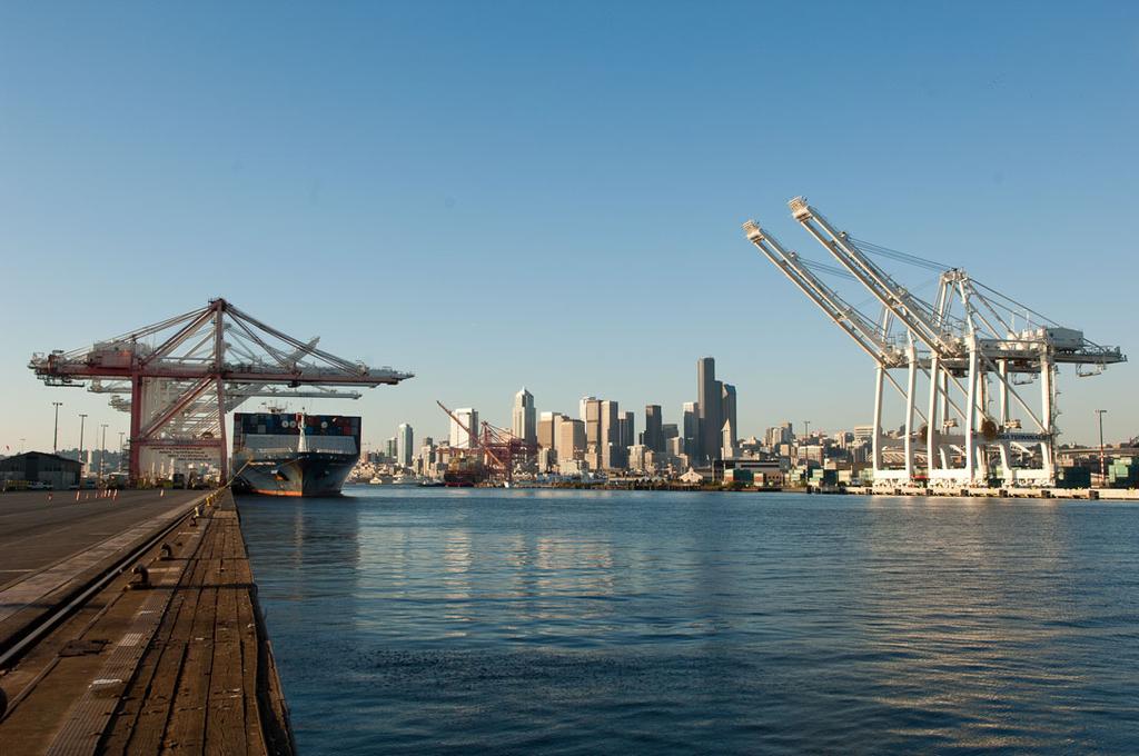 Partnering with the U.S. Army Corps of Engineers In 2012, the Port of Seattle asked USACE to explore deepening of the East & West Waterways.