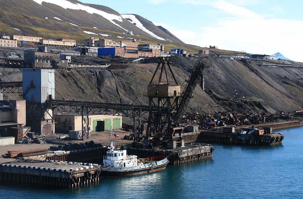 Coal Coal is a black or brownish rock.