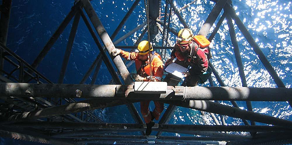 COMPLETED PROJECTS Inspection of oil platforms: