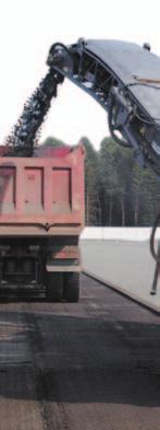 In the process, they created a surface having a new, defined horizontal position, and thus ideal conditions for the subsequent paving of a new asphalt course.