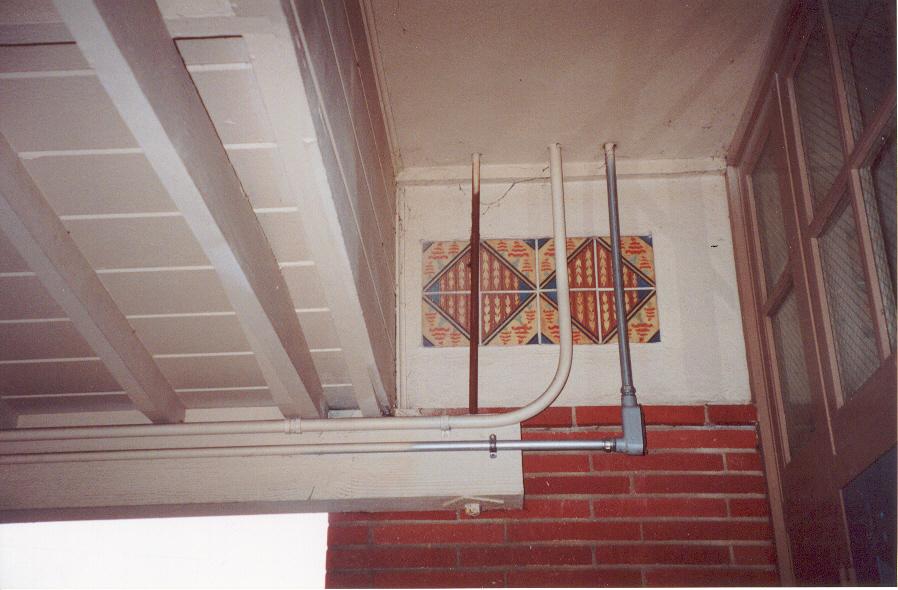 2002 Figure 12: Hanger rods at covered