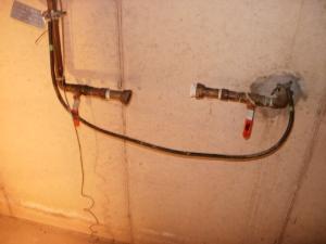 PLUMBING LIMITATIONS Limitations: DISCLAIMER- The home has been winterized, There is no water at time of Inspection.