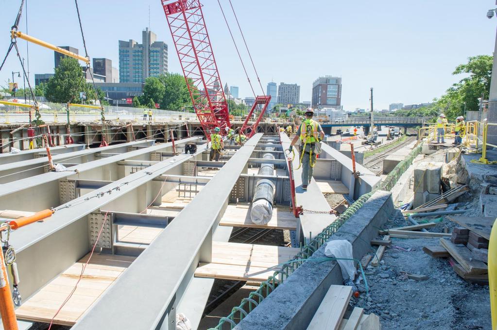 Summer 2018 Construction In 15 ½ days, crews will replace the westbound side of the Commonwealth Avenue Bridge.