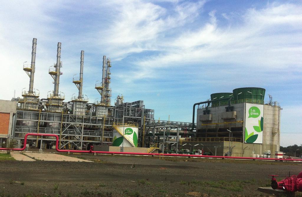 Figure 1. Braskem s 200k ton/year green ethylene plant at the Triunfo Petrochemical Complex, Brazil.