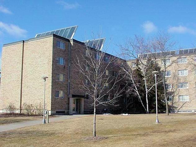 27 Right Here at UWSP There is a solar water heating system on the roof of many residence halls and the HEC Energy production used to be tracked on the web.