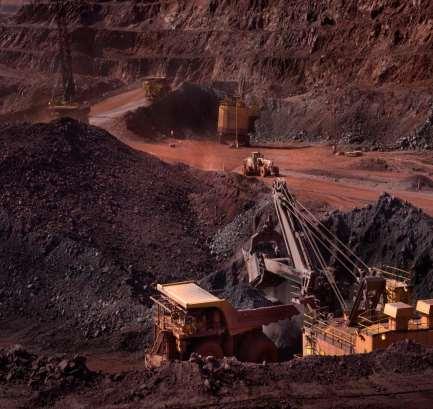 KUMBA IRON ORE SISHEN MINE Located in the Northern Cape province near the town of Kathu Mine started in 1953, first iron ore in 1976 Estimated Ore reserves: 864.1 Mt at 59.