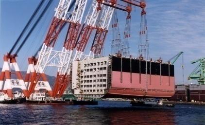 crane lift Giga block ('07) (5,000 tons) 6 blocks 30 days Tera block ('08) (10,000 tons) 3 blocks 25 days (115,000 톤유조선기준 ) Laying on F.