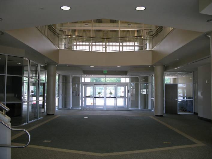 Auburn University Regional Airport Terminal: