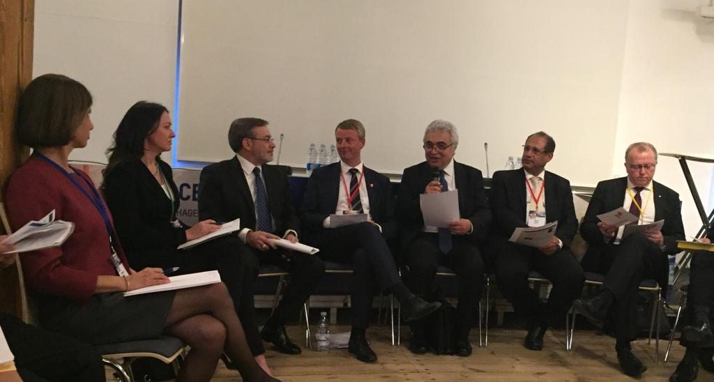 7 I N I T I A T I V E 9 TH CLEAN ENERGY MINISTERIAL (CEM9) COPENHAGEN MAY 2018 OFFICIAL LAUNCH OF NEW INITIATIVE Official CEM Side Event Energy