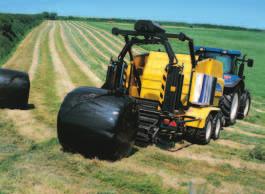 10 11 BR6090 Combi BALING AND WRAPPING IN ONE FIELD PASS Saving time and money Saving time and money The New Holland BR6090 Combi reduces tractor, machine and manpower effort by combining baling and