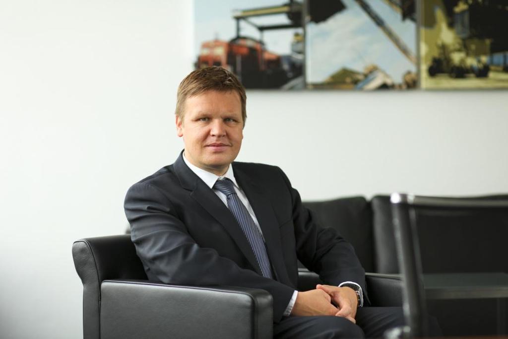 Fig. 5 Joachim Zimmermann, Chief Executive Officer of Bayernhafen GmbH & Co. KG Press contact Karin Moro Andreas J.