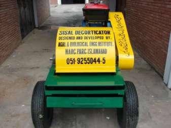 Sisal decorticator machine Agricultural Mechanization Research & Development in the Islamic Republic of Pakistan New innovation/technologies developed Sisal is a wild plant and it grows near railway