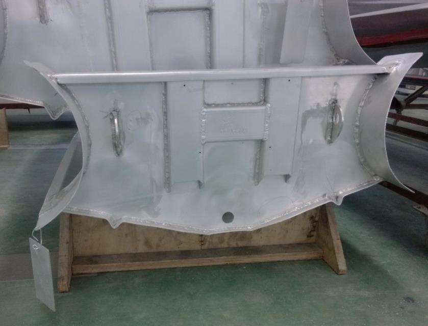 Aluminium hull A 200*50mm sample panel is attached together with the hull during the pretreatment and powder coated processes.