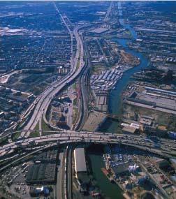 TREDIS Case Studies Chicago Metropolis 2020: Evaluated road and transit scenarios for change in traffic