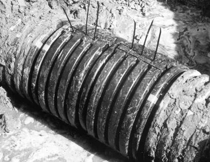 Repair of Utility Cuts for HDPE Pipe One of the many benefits of HDPE pipe is the ability to easily repair damage. The type of repair will depend on the nature and extent of the damage.