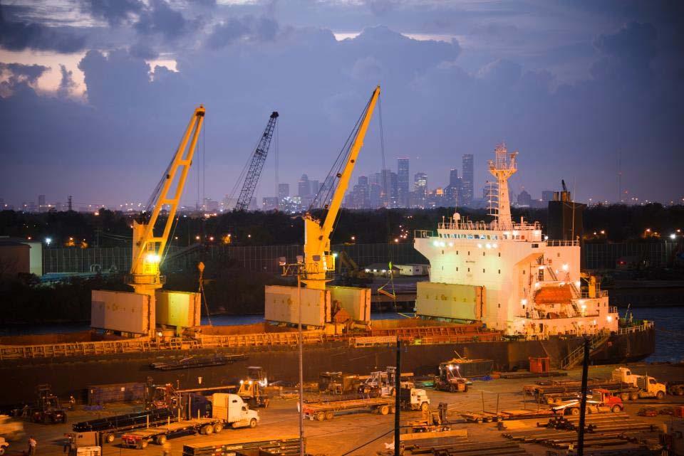 ABOUT THE PORT OF HOUSTON #1 U.S. Port by Foreign Waterborne Tonnage #1 Click U.S. to Port add in text Petroleum, Steel and Project Cargo #6 Ranked U.