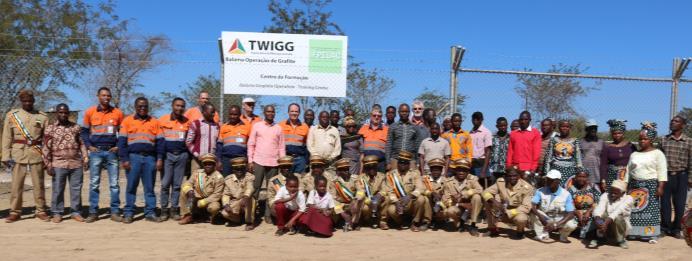 Engagement Balama direct employees, 93% Mozambican Nationals and >50% from local communities Balama Training Centre construction