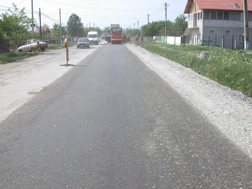 29: After final compaction the cold recycled layer can be opened to traffic.