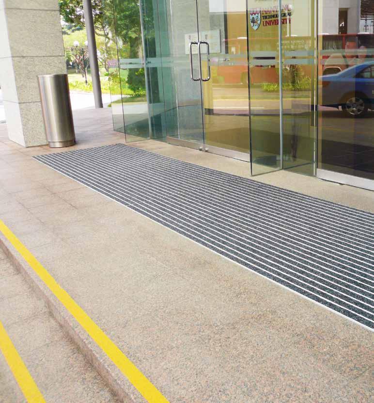 ds deluxe mat DS Deluxe Mat is our latest design. The aluminium rails boost a streamline design which gives a sleek and stylish framework.