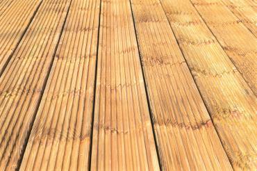 Size of garden Firstly work out your square metre coverage by multiplying Width x Depth of the size of the decking area you require.