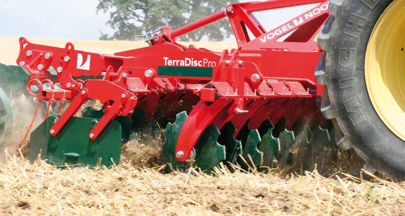 Compact disc harrows for professionals Aggressive disc form and position guarantee very good introduction and best incorporation More