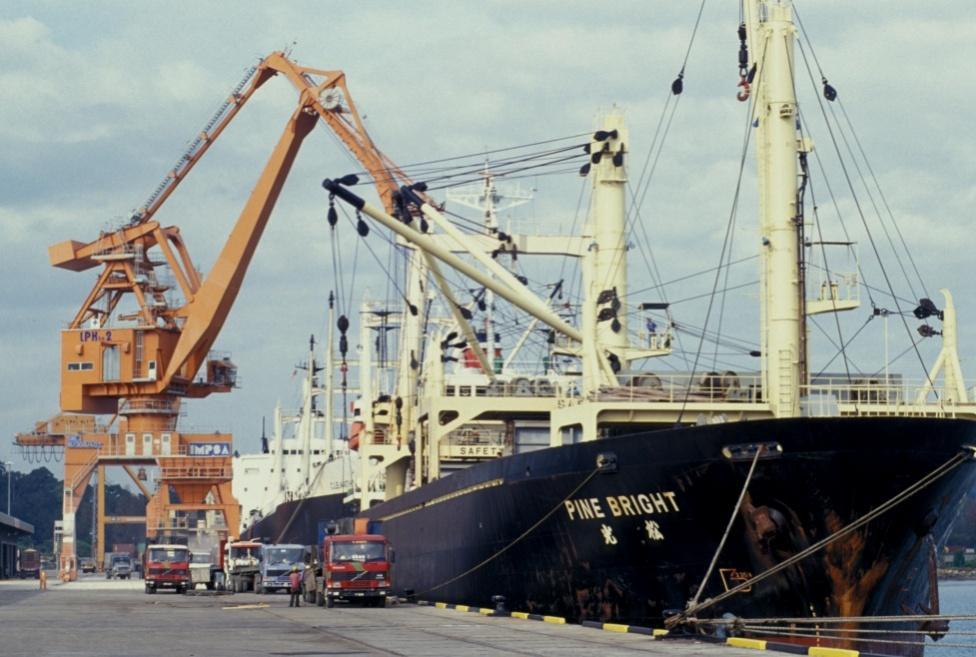 Connecting to Compete in the Asia-Pacific Logistics Performance Index 2010 Logistics encompasses an array of essential activities for trade including transport, warehousing, cargo consolidation,