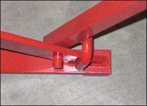 PLATFORM HEIGHTS ABOVE 1800mm Added stability is provided to platform heights over 1800mm by utilising the