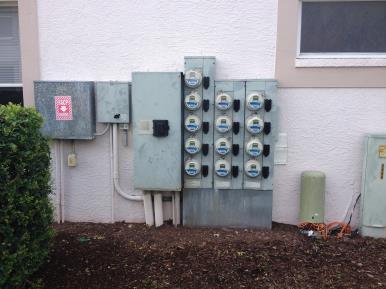 20) Electrical Boxes and Miscellaneous Piping: 1) Spot Prime One (1) Coat - Valspar Anti-Rust White #21852 2) One (1)