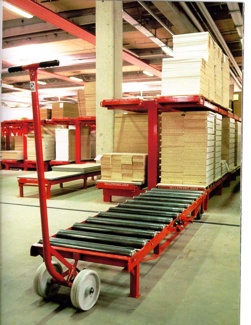 Vertical stacking conveyors