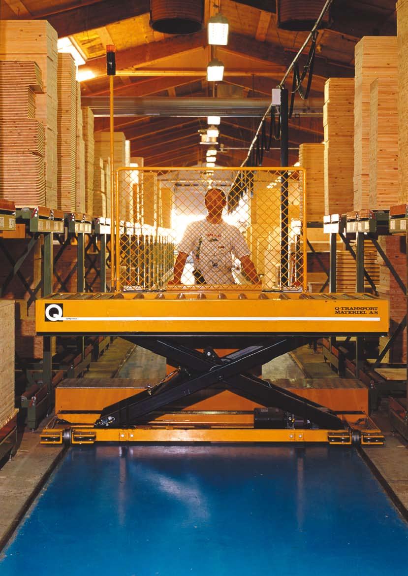 Transfer Cart Flexible This sturdy battery-driven transfer cart with driver platform can be supplied with one or two driven roller conveyors, with or without lifting table or with any other function
