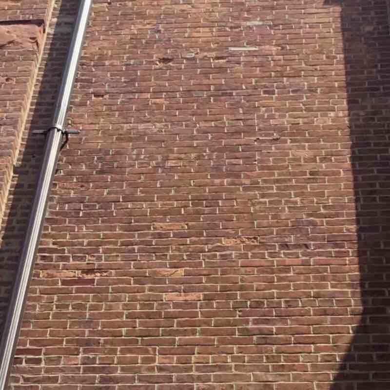 reference Facade C BRICK: MINOR CRACKS AND SPALLING