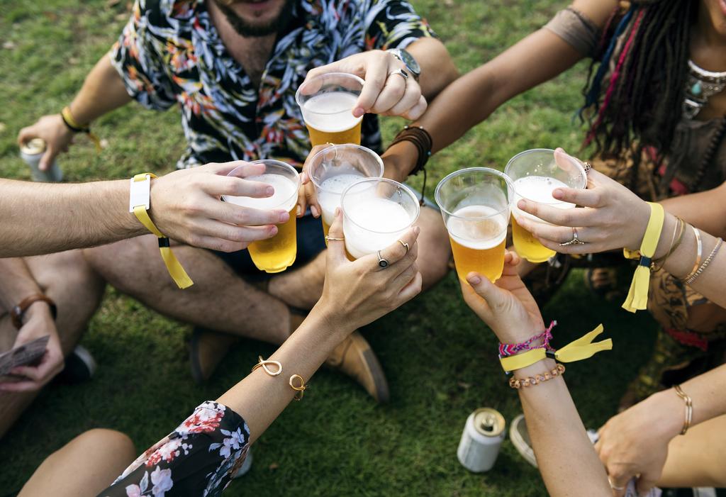 BECOME A SPONSOR The Newmarket Craft Beer Festival offers sponsorship opportunities that are tailor-made to fit your brand, marketing objectives and budget.