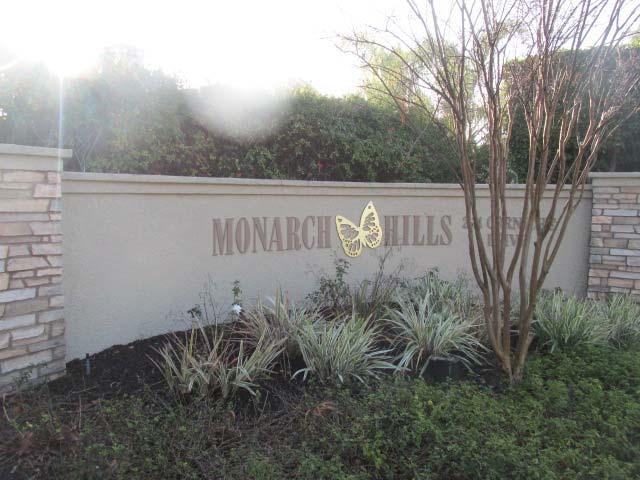 01. The entry to the Monarch Hills