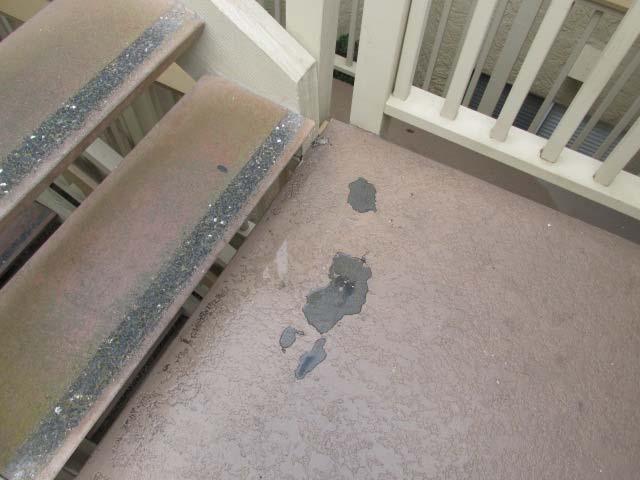 41. Damage at the deck coating