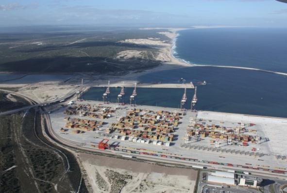 Ngqura Container Terminal The Ngqura Container Terminal is a Greenfields project with the objective of providing a full service container terminal together with rail links to the Port of Ngqura.