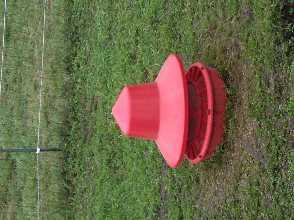 Feeders: Kuhn RF-50 20kg Capacity Rain Hat